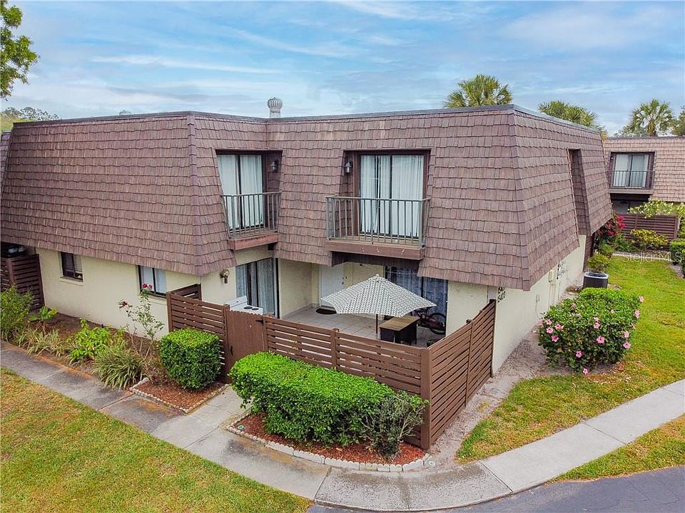 1st image of 15423 W Pond Woods Dr #15423