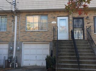 190 Vermont Ave, Staten Island, NY 10305