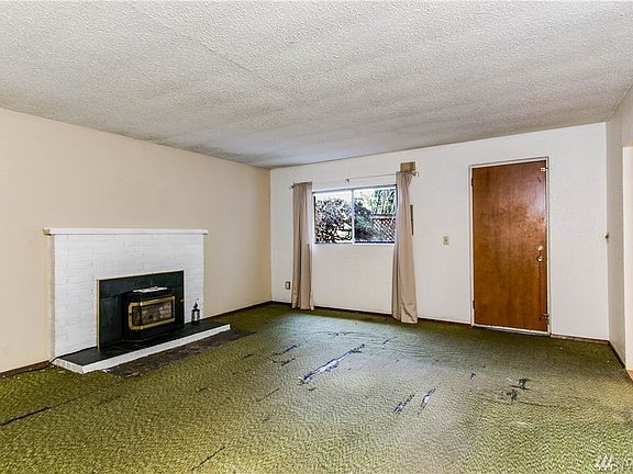 4th image of 2708 80th St E