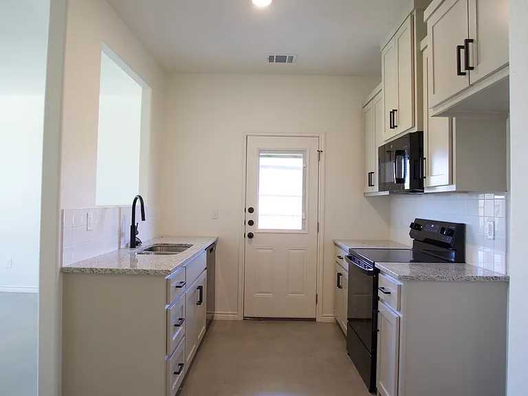 4144 Long Creek Ln #A — Photo 10
