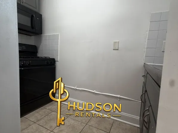 544-546 Bergen Ave #E6, Jersey City, NJ 07304