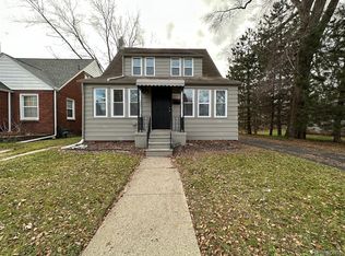 35343 Ash St, Wayne, MI 48184