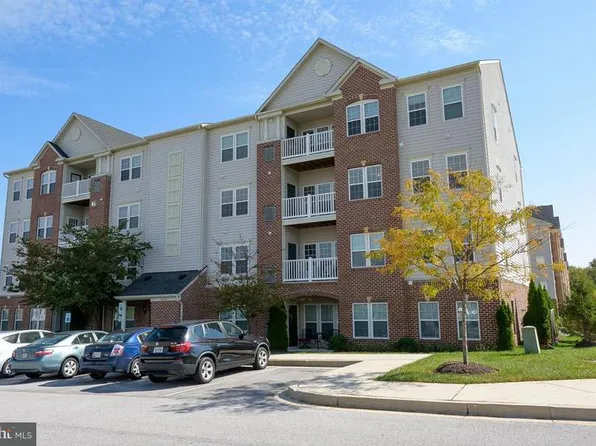 8280 Stone Crop Dr E, Ellicott City, MD 21042