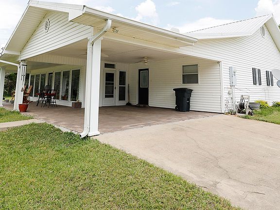 5th image of 1024 Walker Ln