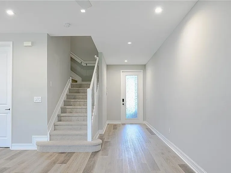 7320 Rockefeller Dr — Photo 9