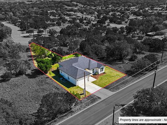 2nd image of 1612 White Tail Road