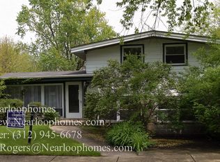 439 Sheryl Ln, Glenview, IL 60025
