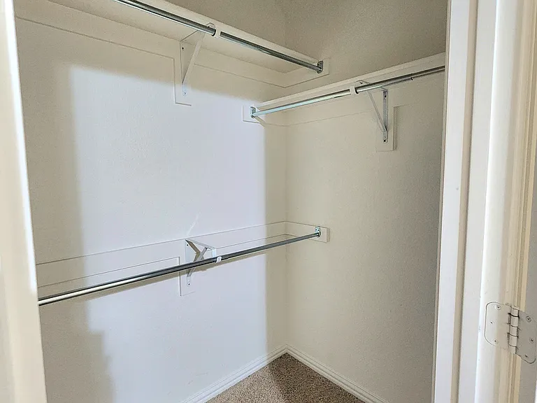 4816 Bridgewater St — Photo 13