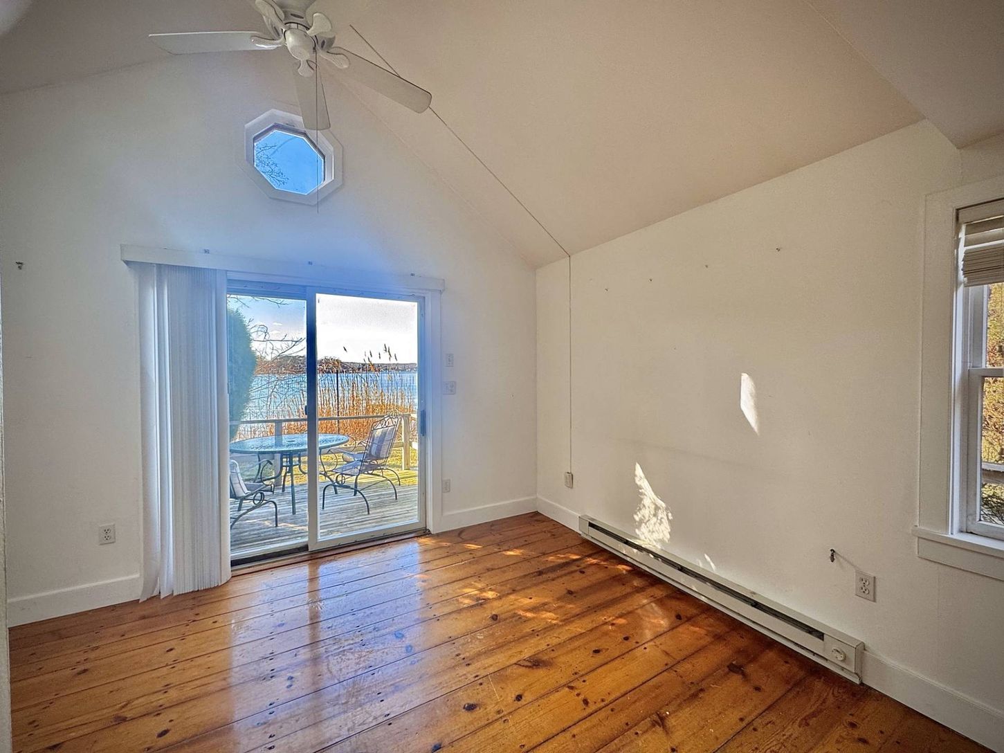 live in bedroom in legal cottage