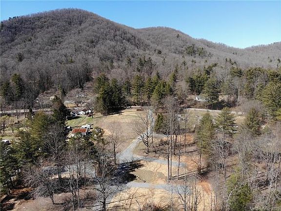 2nd image of 15 La Salle Dr