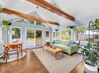 111 Greensboro Rd, Dedham, MA 02026