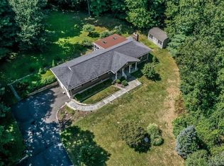 75 Cedar Hill Rd, Newtown, CT 06470