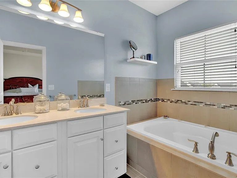2397 Emanuel Ct — Photo 19