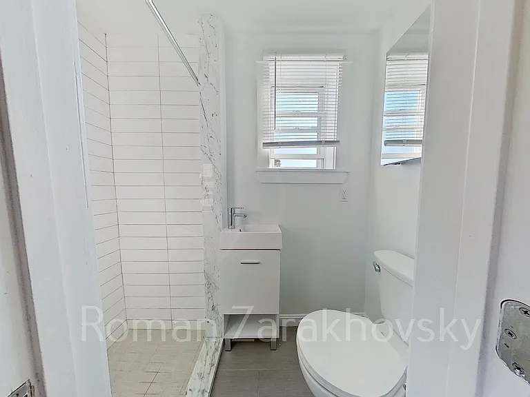 10 Brainerd Rd #32 — Photo 19
