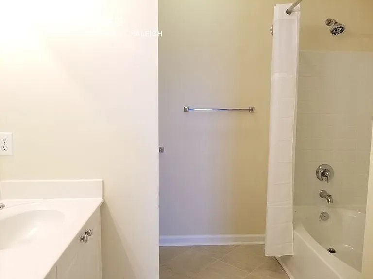 2152 Castle Pines Dr — Photo 7