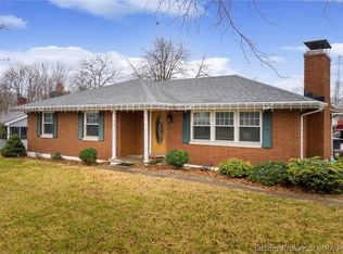 1615 Slate Run Rd, New Albany, IN 47150