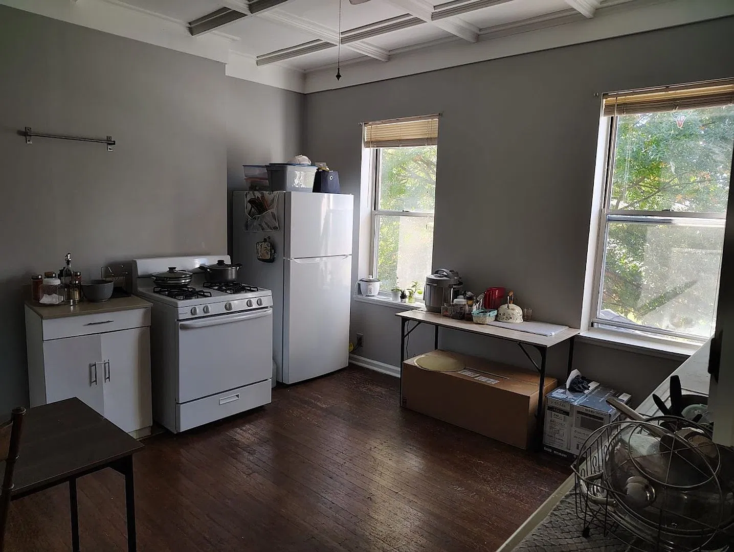 307 S Aiken Avenue — Photo 2