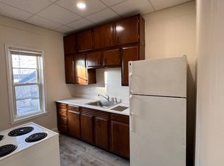 151 Pidge Ave FLOOR 1, Pawtucket, RI 02860