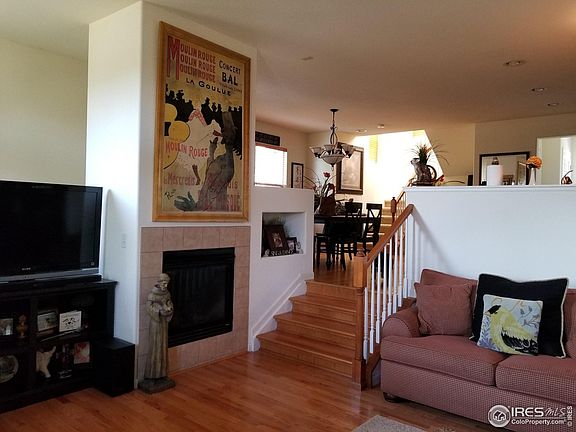 2nd image of 1725 Venice Ln