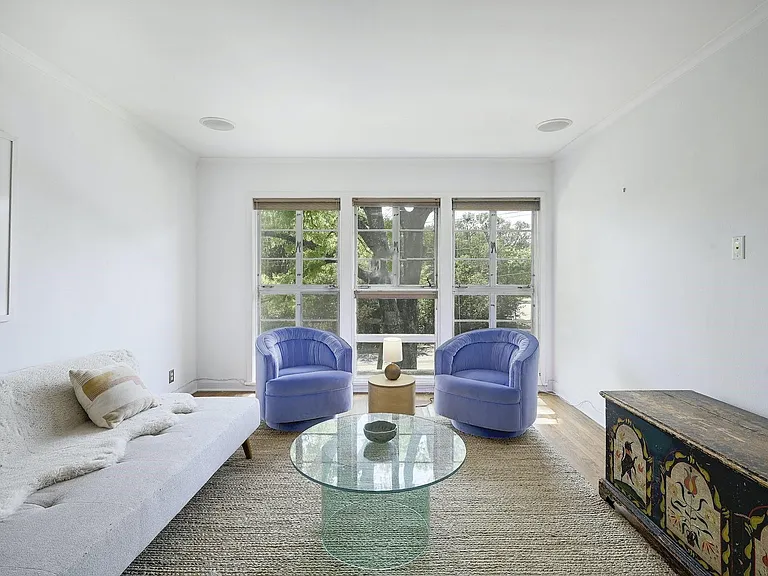 3416 Enfield Rd #B — Photo 6
