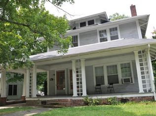 128 Tate St #B, Greensboro, NC 27403