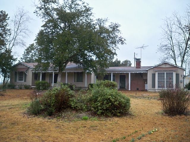 1st image of 3197 Newington Hwy