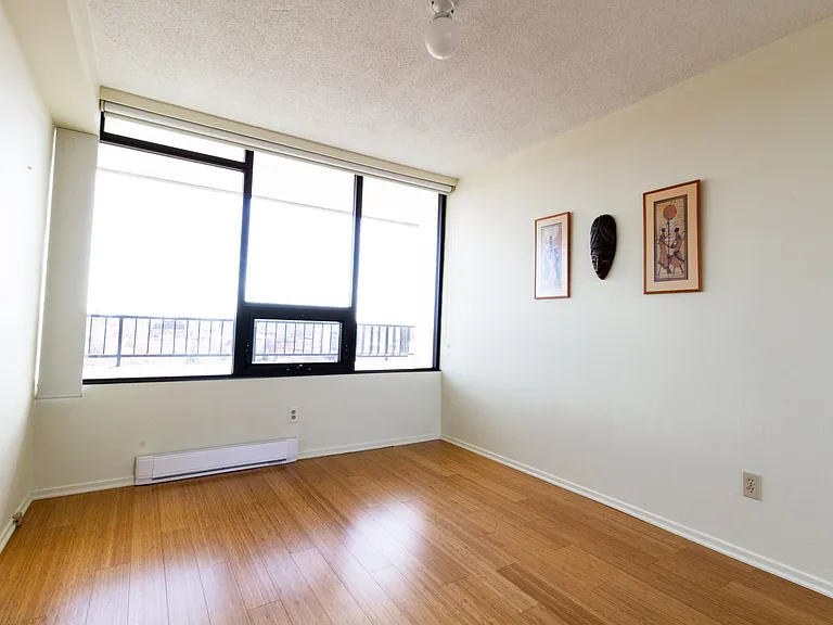 370 Dominion Ave #1104 — Photo 13