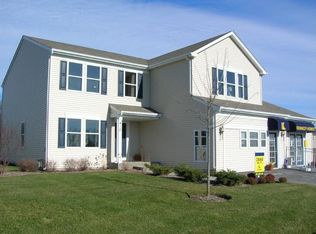 410 E Barber Ct, Coal City, IL 60416