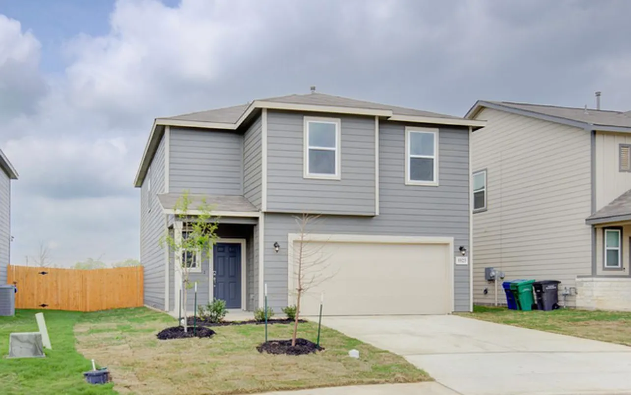 3 bed, 1948 sqft, $1,999 — Photo 3