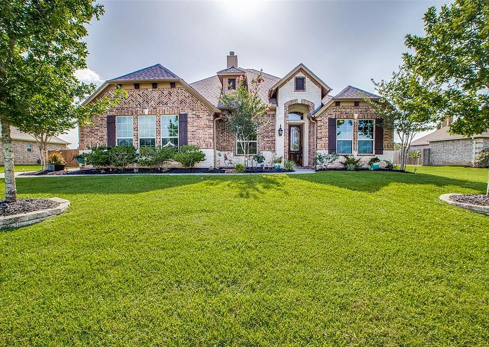 1st image of 183 Harley Dr