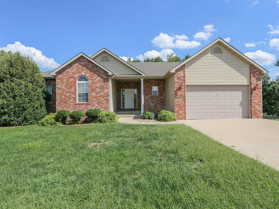 2nd image of 2506 Quartz Ln