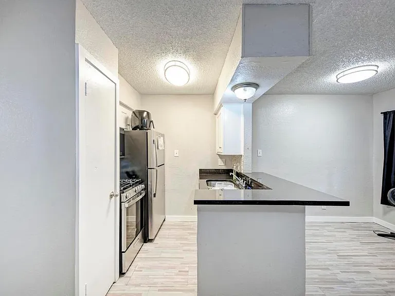 2401 Manor Rd #228 — Photo 14