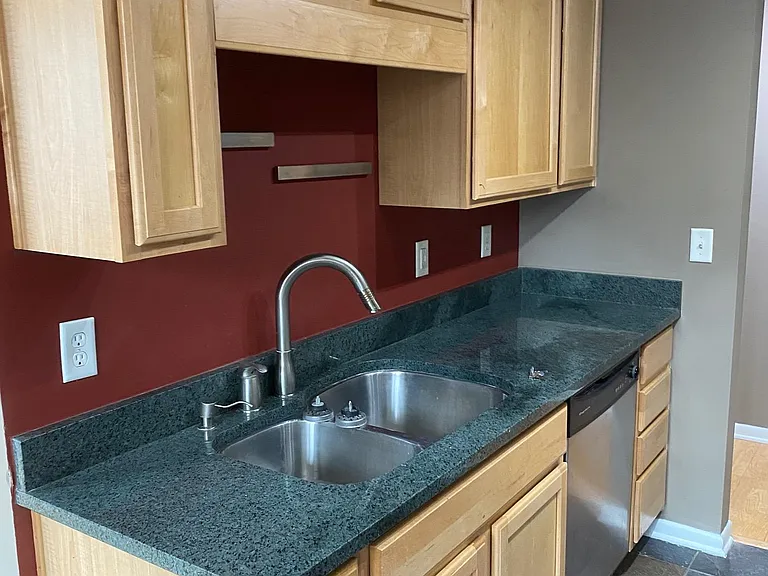 3215 Pillsbury Ave S #1 — Photo 8