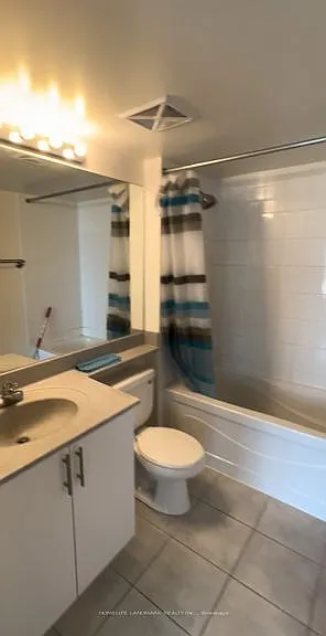 70 Town Centre Ct #Penthouse 3406 — Photo 4