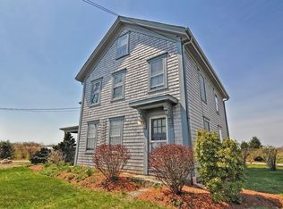 875 A Horseneck Rd, Westport, MA 02790