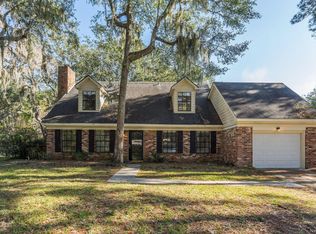 104 Stuart Town Rd, Beaufort, SC 29902