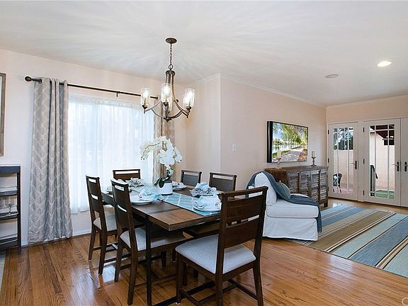 5th image of 1204 Cranbrook Ave
