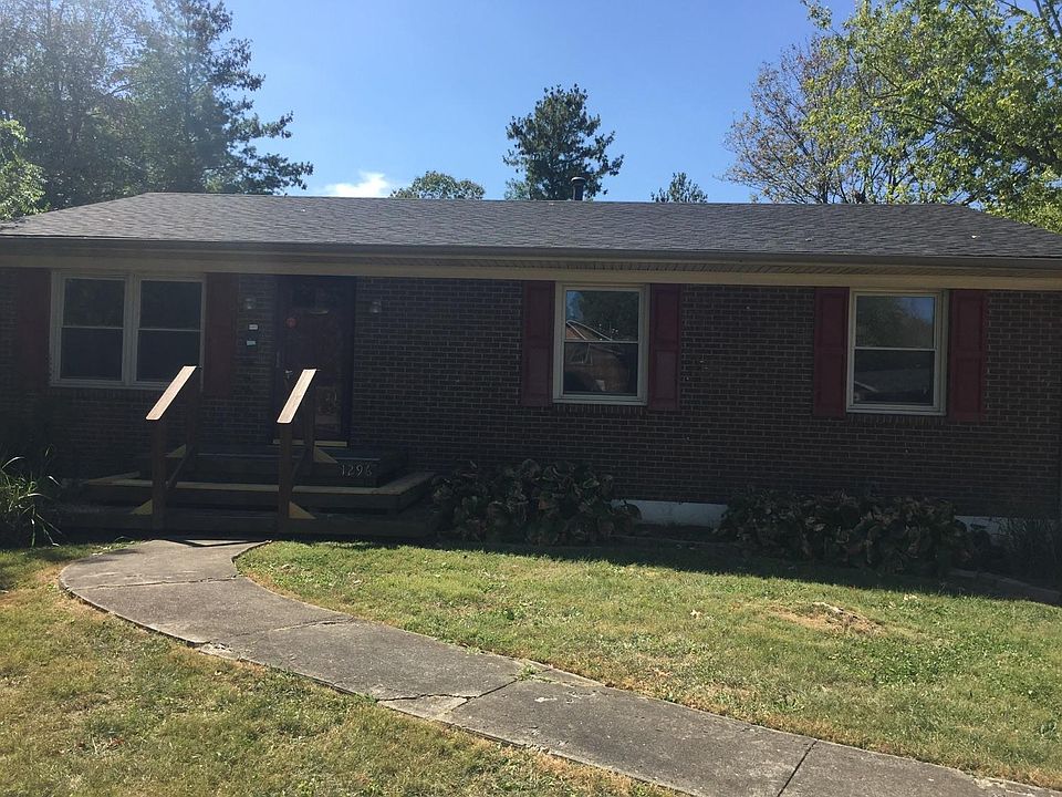 1st image of 1296 Latonia Park