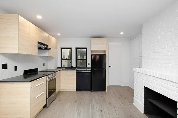 Sold by Compass | media 3