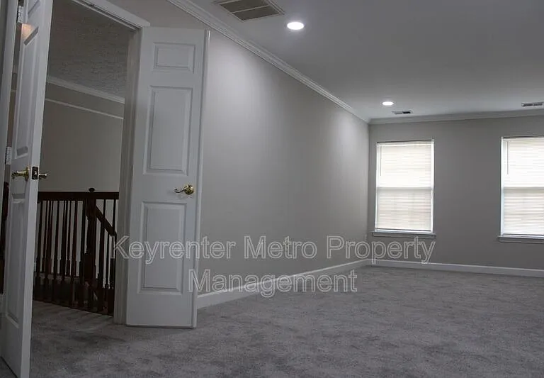 1614 Albert Dr — Photo 47