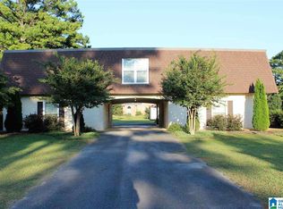 1104 E St S, Talladega, AL 35160