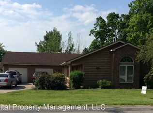 2003 W Cedar Canyons Rd, Huntertown, IN 46748