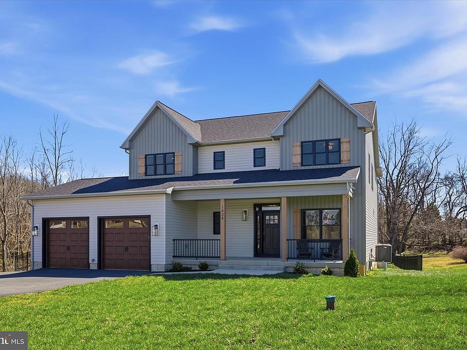 1st image of 1434 Cloverdale Rd