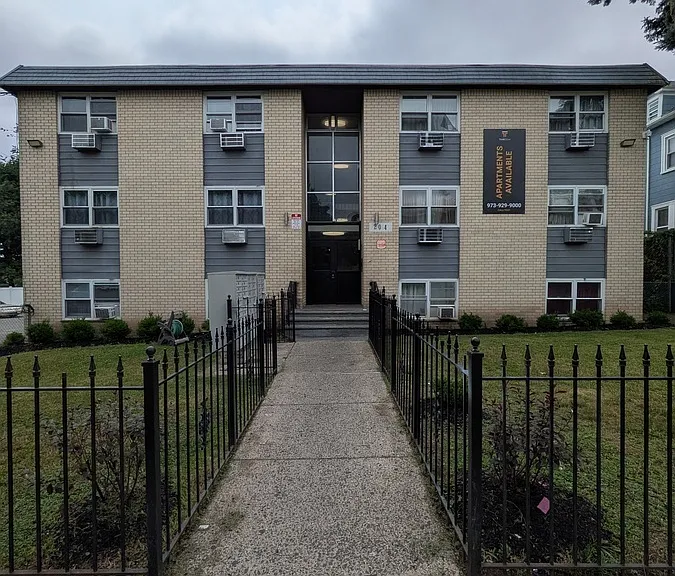 204-214 Cleveland St #C11 — Photo 15