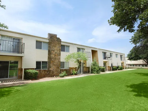 Woodside Village Apartments