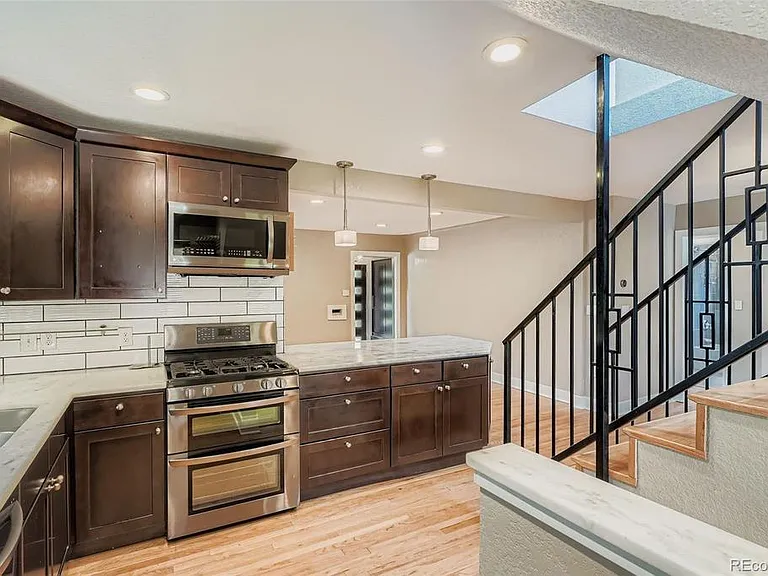 3070 Ash St — Photo 10