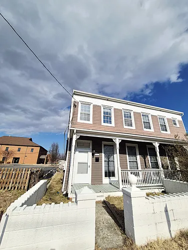 2820 Q St Photo 1