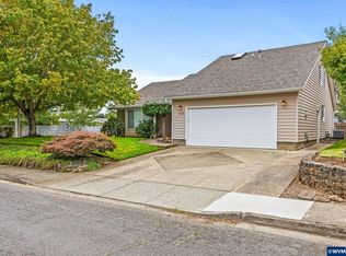 5219 Spring Leaf Ct N, Keizer, OR 97303