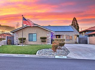17840 Rancho Bonita Rd, Victorville, CA 92395