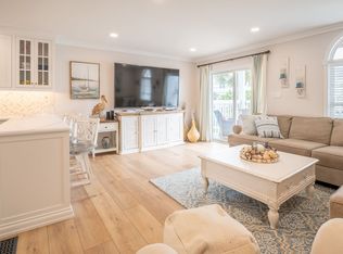 314 Fort Fisher Blvd S #B, Kure Beach, NC 28449
